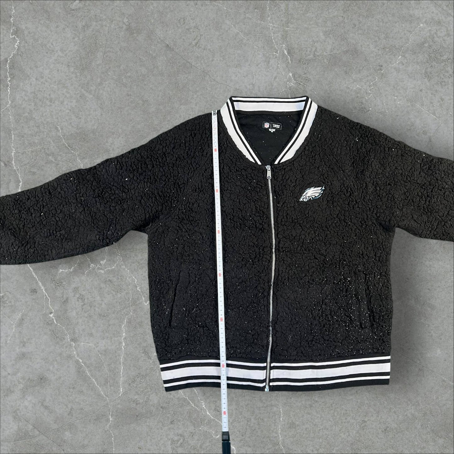 Pile vintage NFL Philadelphia Eagles NFL