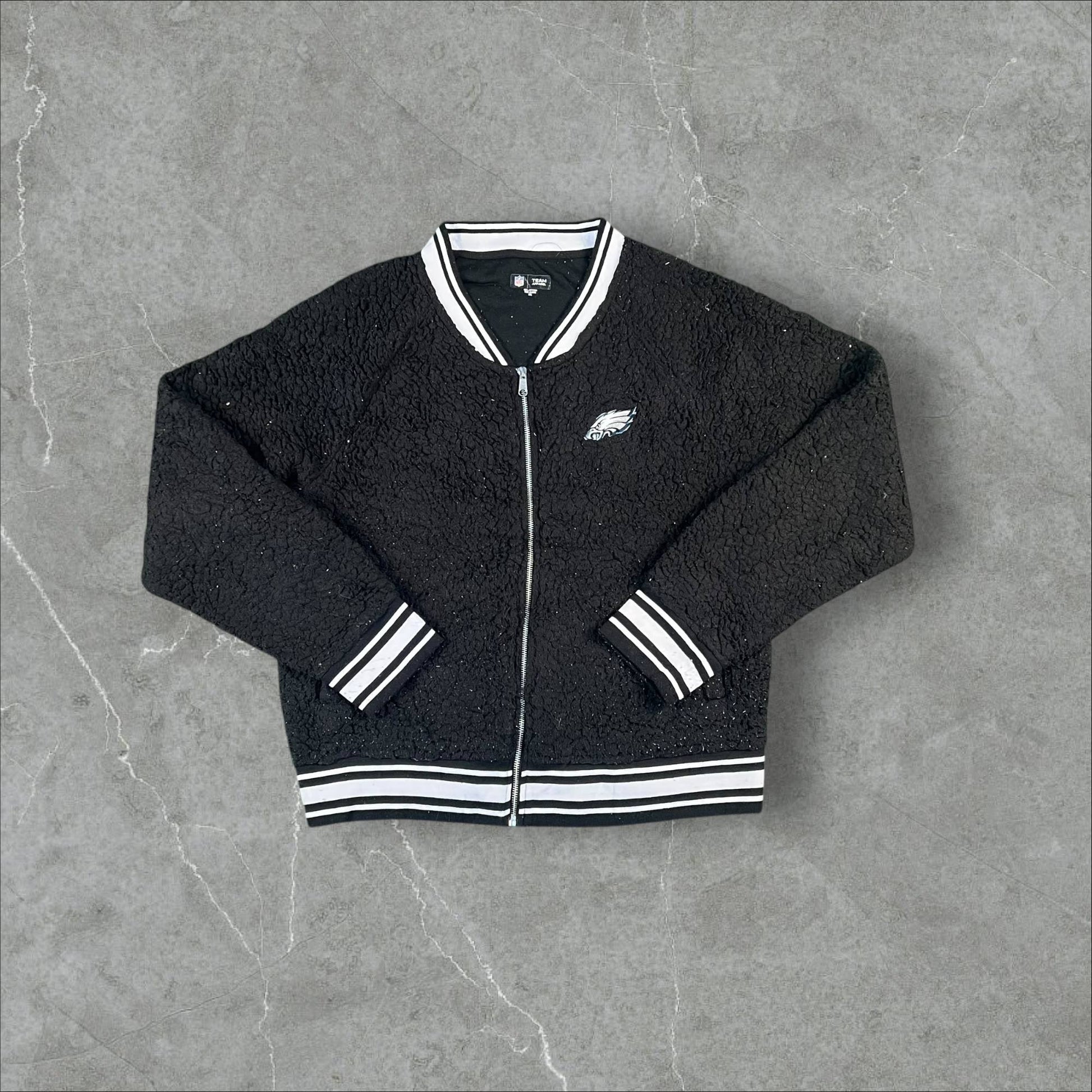 Pile vintage NFL Philadelphia Eagles NFL