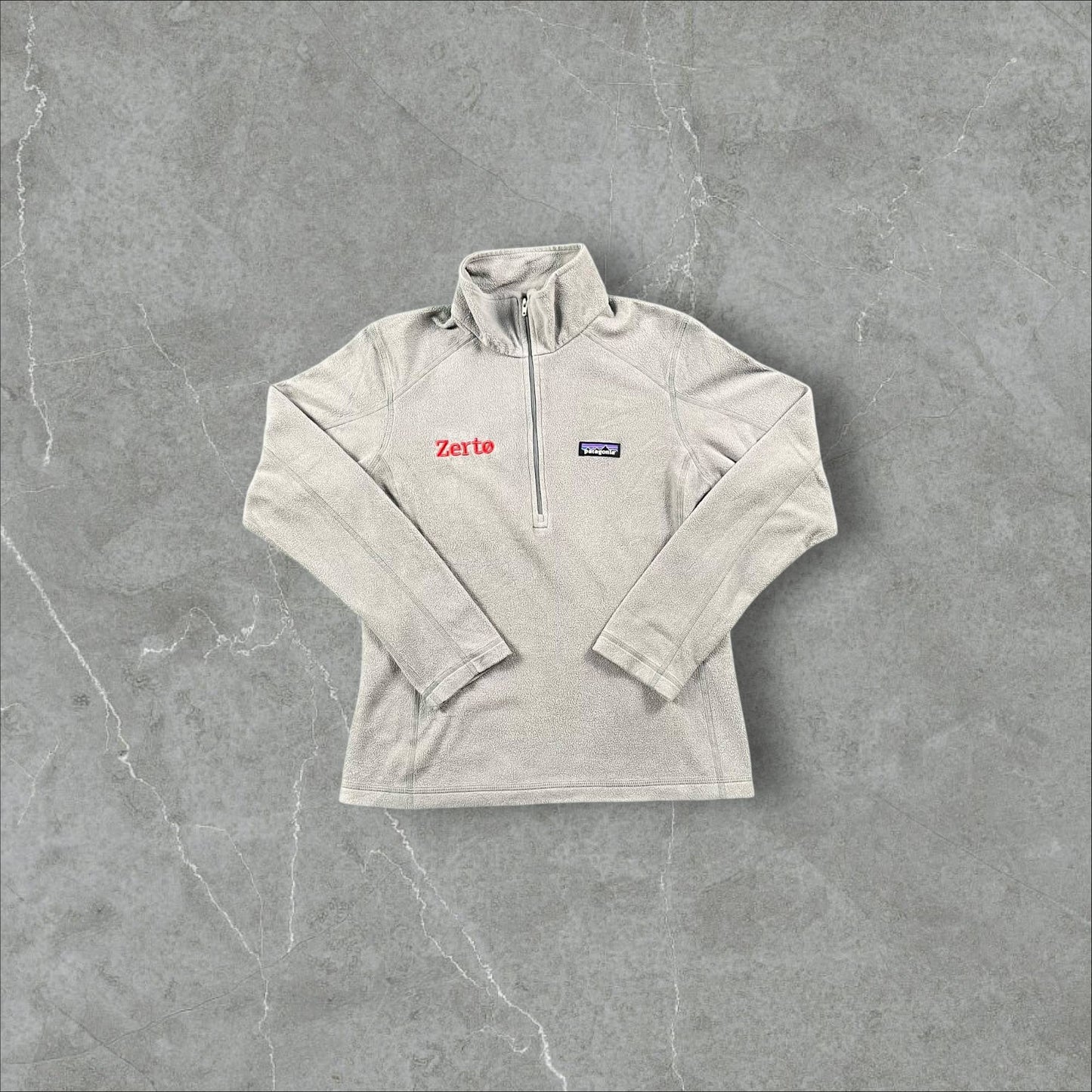 Pile vintage Patagonia Quarter Zip x Dickinson Basketball Patagonia