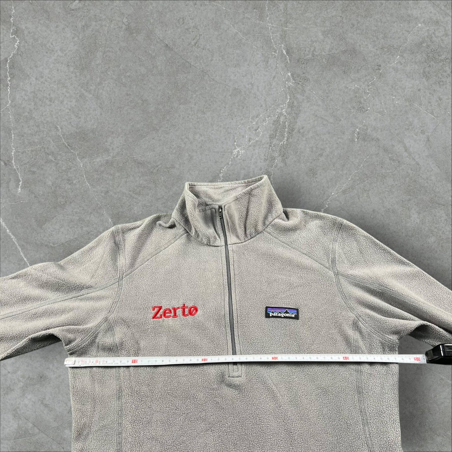 Pile vintage Patagonia Quarter Zip x Dickinson Basketball Patagonia