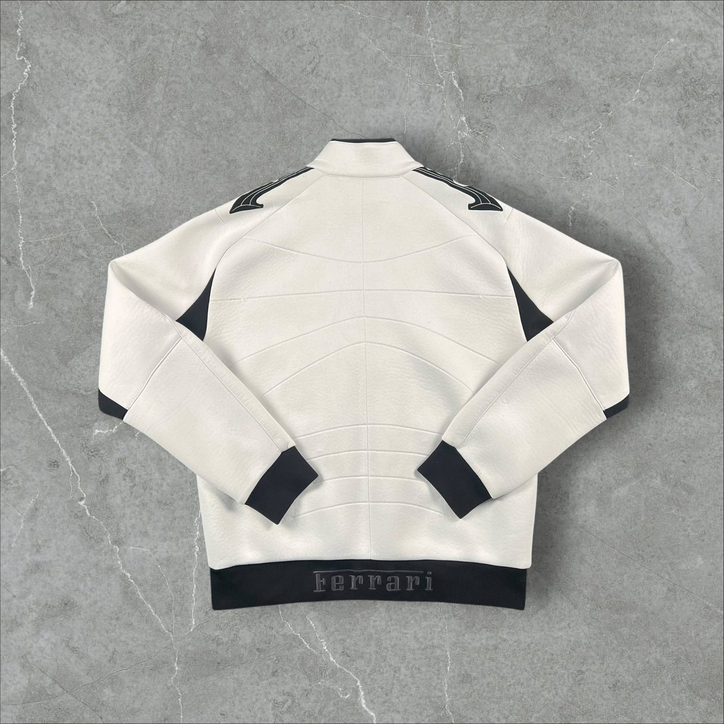 Felpa vintage Puma x Scuderia Ferrari Formula 1 in Edizione Limitata Ferrari